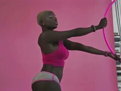 امانوئل با تلگرام فيلم سكسي dildo صورتی روی تخت تکان خورد